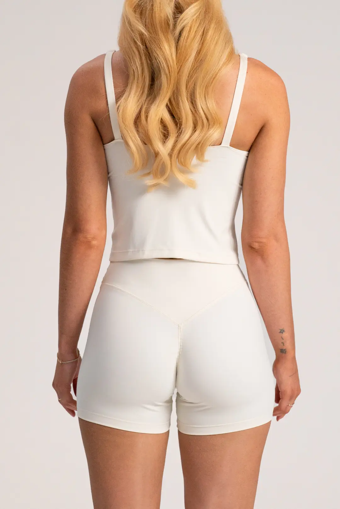 Invisible Scrunch Chloe Shorts - Back